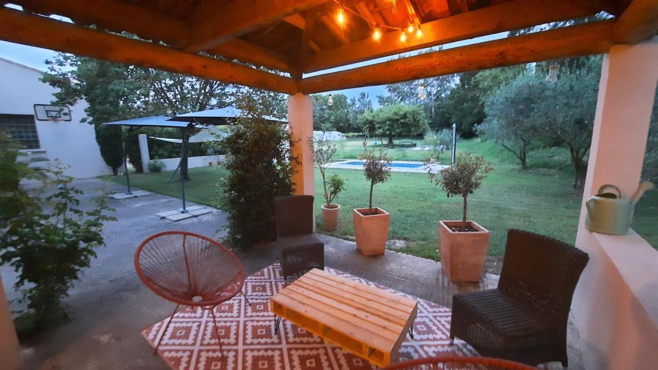 Ginette Et Marcel Apartamento Saint-Rémy-de-Provence Exterior foto